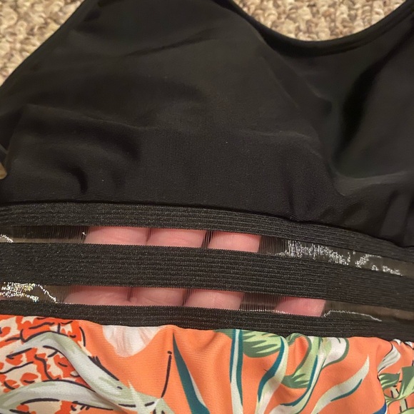 3 for $15 Shein one piece medium - Picture 2 of 3